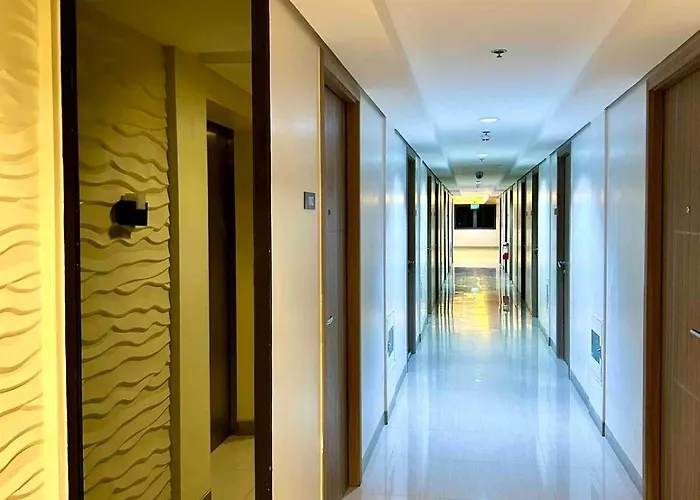 Cozy 1br Fully-furnished Wi-fi Netflix Manila
